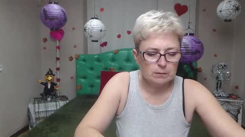 EmiliaGree online show from 11.01.25