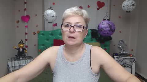 EmiliaGree online show from 11.12.25