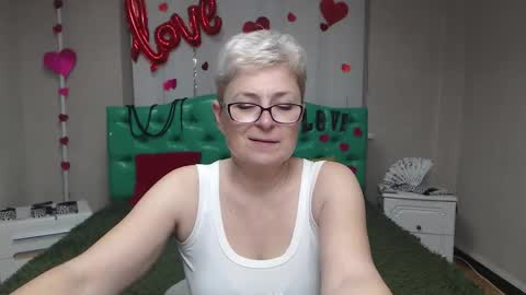 EmiliaGree online show from 11.18.25