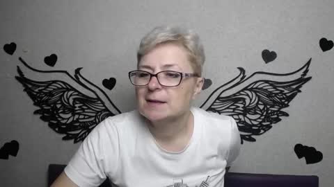 EmiliaGree online show from 11.21.25