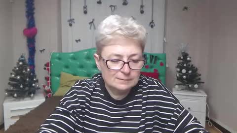 EmiliaGree online show from 01.05.26