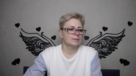 EmiliaGree online show from 04.01.26