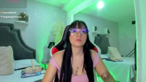 EmiliaRose online show from 04.09.26