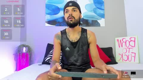 Snapshot of emilio_wolf chatting on 02.18.25 EMILIO online show from 02.18.25