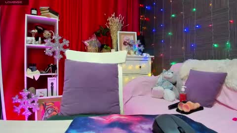 Emiliya online show from 12.08.24