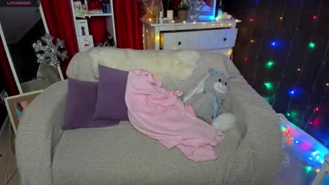 Emiliya online show from 01.07.25