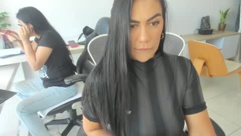 Snapshot of emillybrowm chatting on 04.14.26 Emilly online show from 04.14.26