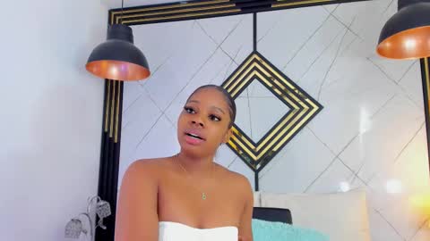 Emilly online show from 11.15.25