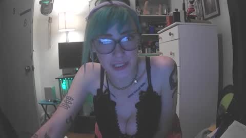 Emily Love online show from 01.13.26