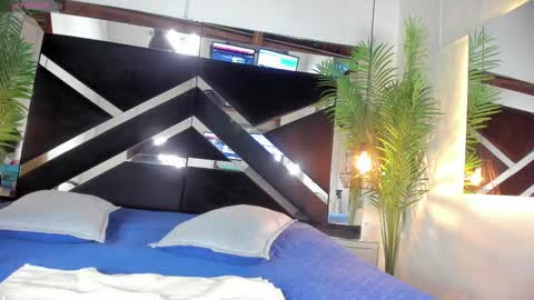 Emily  online show from 02.22.25