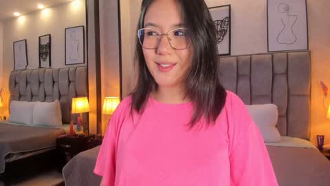 Emily online show from 12.12.24