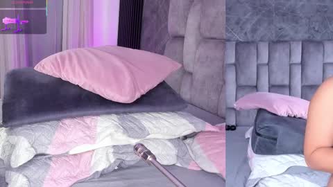 Snapshot of emily___fox chatting on 10.03.25 Emily online show from 10.03.25