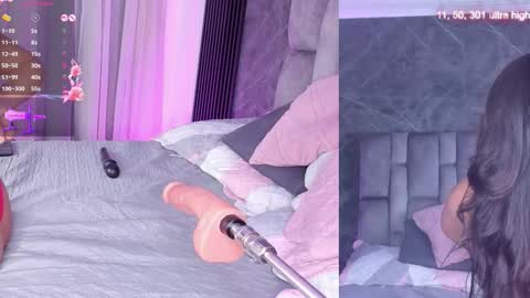 Snapshot of emily___fox chatting on 11.21.25 Emily online show from 11.21.25