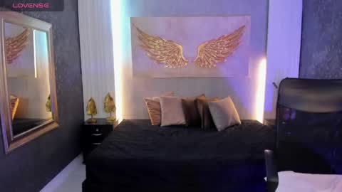 Emily  online show from 04.13.26