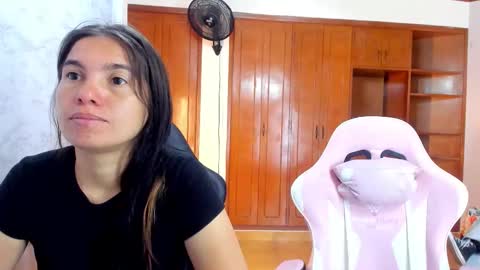 Snapshot of emily_and_soffy chatting on 03.03.26 Emily and Soffy online show from 03.03.26