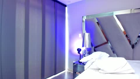 emily_bae online show from 02.08.25