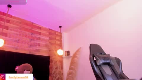 Snapshot of emily_brown04 chatting on 02.15.26 emily_brown04 online show from 02.15.26