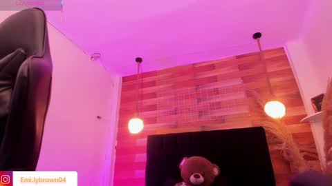 Snapshot of emily_brown04 chatting on 02.16.26 emily_brown04 online show from 02.16.26