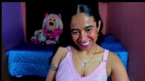 emily_bunny7 online show from 09.17.25