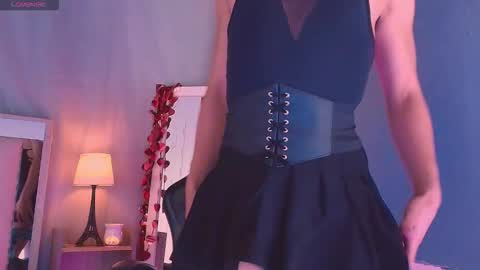 Snapshot of emily_castillo1_ chatting on 03.04.26 emily_castillo1_ online show from 03.04.26