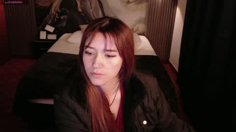 Snapshot of emily_cherry_ chatting on 05.26.26 Emily Cherry online show from 05.26.26