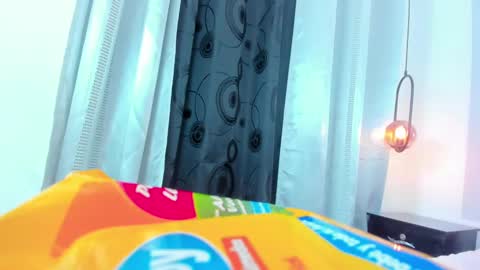 Emi  online show from 01.09.25