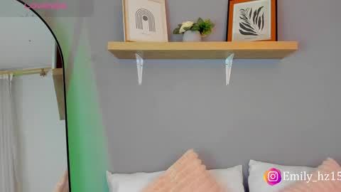 Snapshot of emily_haze chatting on 02.10.25 Emily online show from 02.10.25