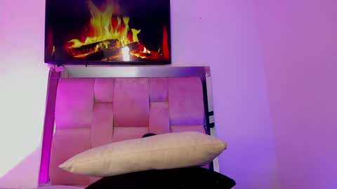Snapshot of emily_lady20 chatting on 01.02.25 emily lady20 Independient modelIndependiente online show from 01.02.25