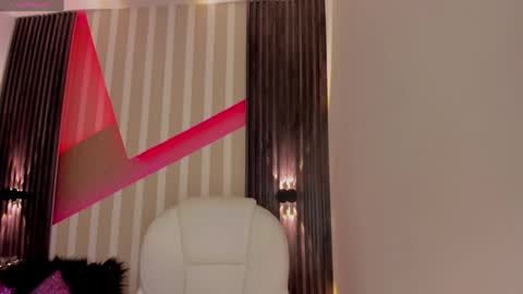 Emily online show from 03.03.25