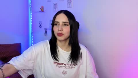 Emily Lindey online show from 02.10.26