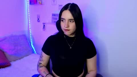 Emily Lindey online show from 03.09.26