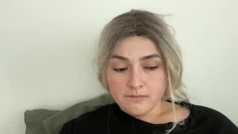 emily_morning_dew online show from 10.18.25