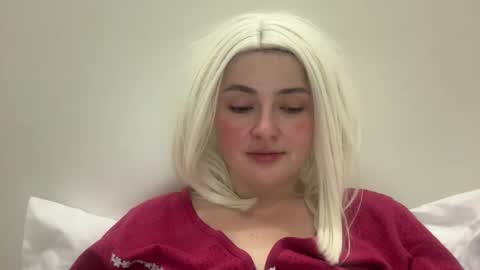 Snapshot of emily_morning_dew chatting on 02.05.26 emily_morning_dew online show from 02.05.26