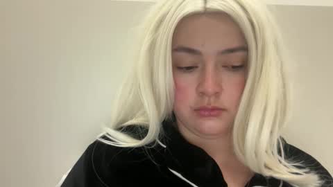 Snapshot of emily_morning_dew chatting on 02.11.26 emily_morning_dew online show from 02.11.26