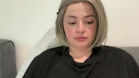 emily_morning_dew online show from 05.19.26