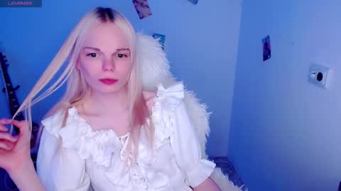 Lia online show from 12.05.25