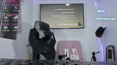 emily_palmeer online show from 03.05.26