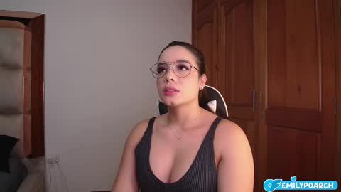 Snapshot of emily_poarch chatting on 02.21.26 emily online show from 02.21.26