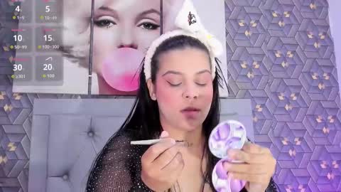 Emily online show from 11.20.25