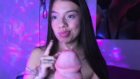 Emily online show from 04.21.26