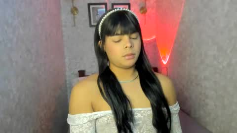 emily_rosue_ online show from 07.14.26