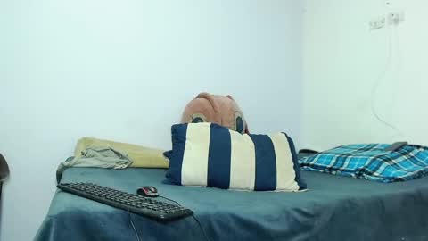 Emily  IGEmmily Baussa online show from 10.19.25