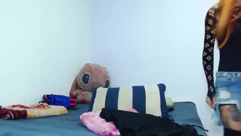 Emily  IGEmmily Baussa online show from 10.31.25