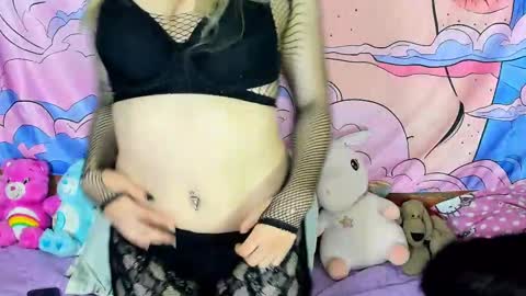 Snapshot of emily_salvatore chatting on 02.24.25 emily_salvatore online show from 02.24.25