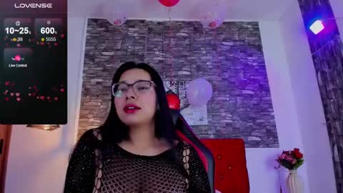 Snapshot of emily_sc chatting on 02.11.25 emily_sc online show from 02.11.25