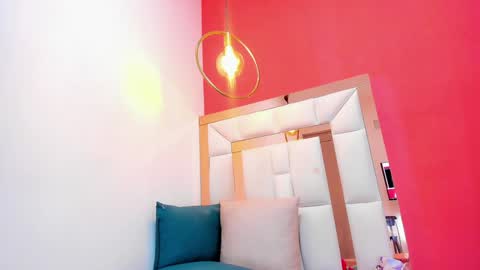 Snapshot of emily_sexy3 chatting on 01.13.25 Emily online show from 01.13.25