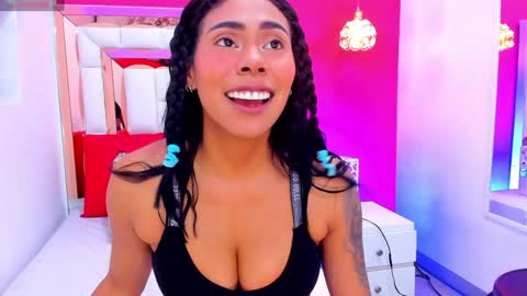 Snapshot of emily_sexy3 chatting on 01.31.25 Emily online show from 01.31.25