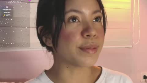 Snapshot of emily_sweett12 chatting on 10.16.25 Emily online show from 10.16.25