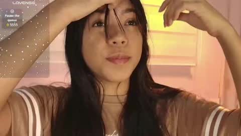 Snapshot of emily_sweett12 chatting on 11.19.25 Emily online show from 11.19.25