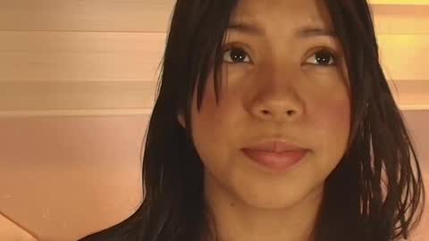 Snapshot of emily_sweett12 chatting on 12.20.25 Emily online show from 12.20.25